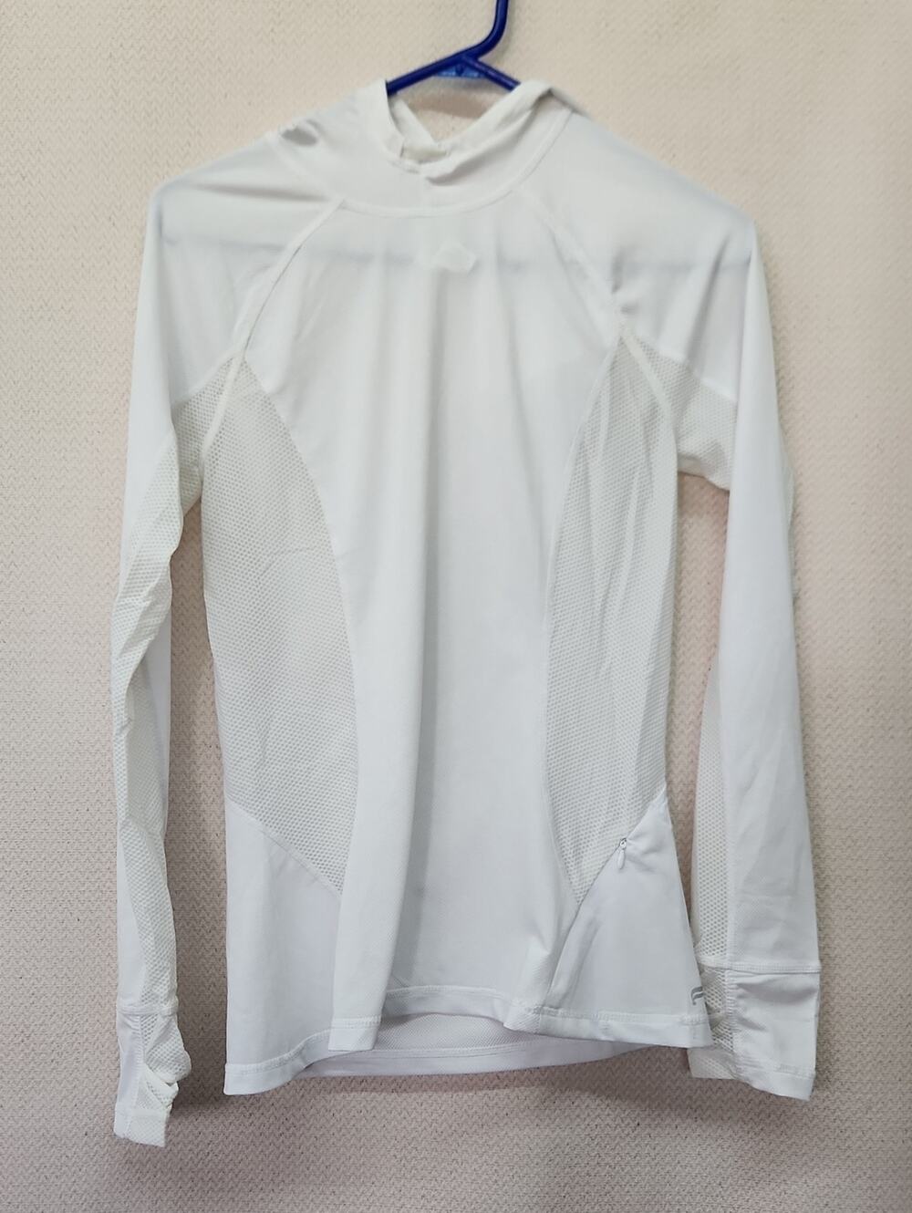 Fabletics White Long-Sleeve Hooded Performance Top